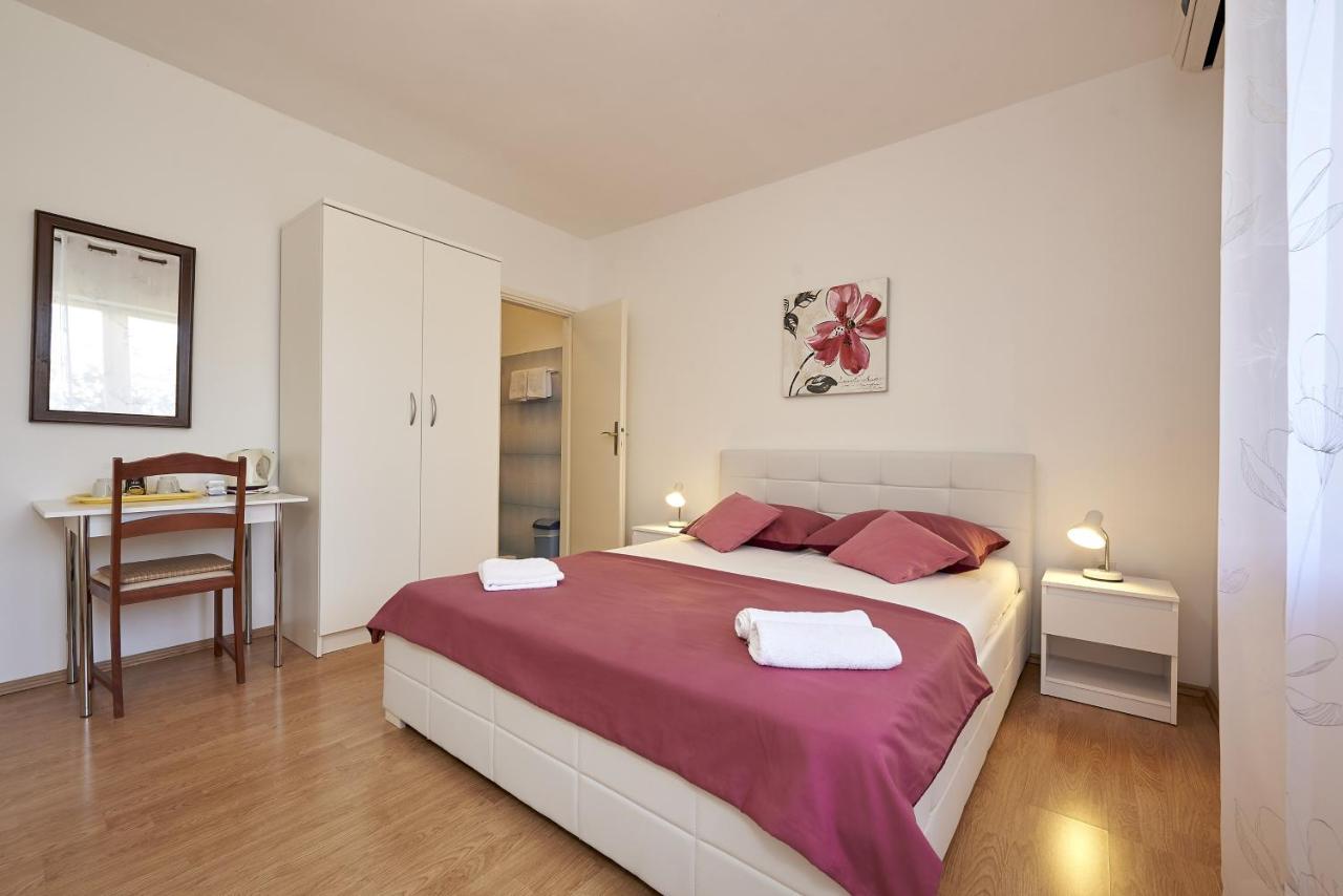 Triple Room Trogir 13102B Exterior foto